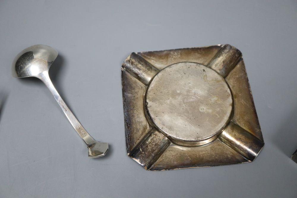 A silver-mounted ivory page turner and a miscellaneous silver items, approx 13oz (weighable)